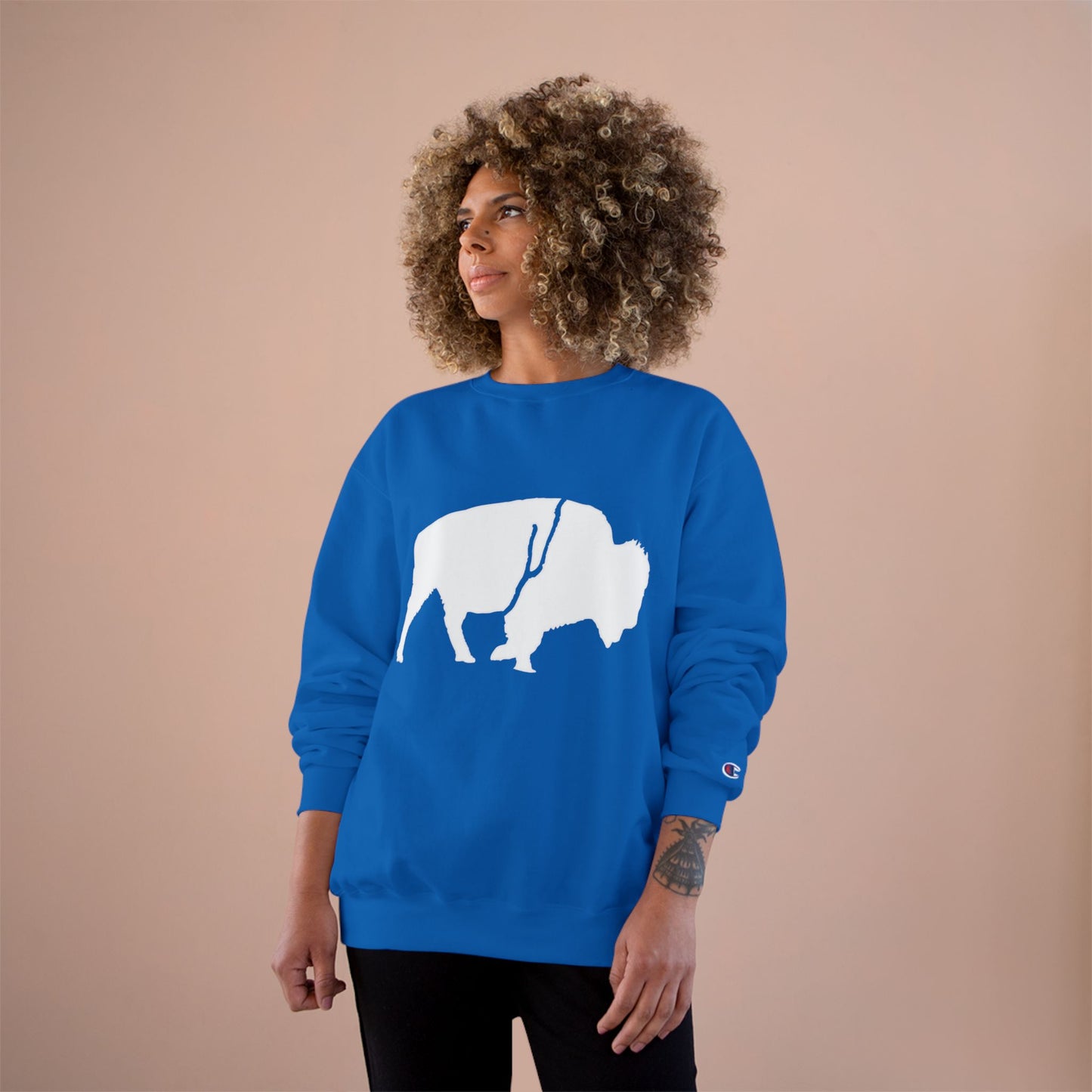Buffalo Winter Comfort Sweatshirt | Cozy Apparel for Nature Lovers | Great Gift for Holidays & Outdoor Adventures, Unisex Fashion